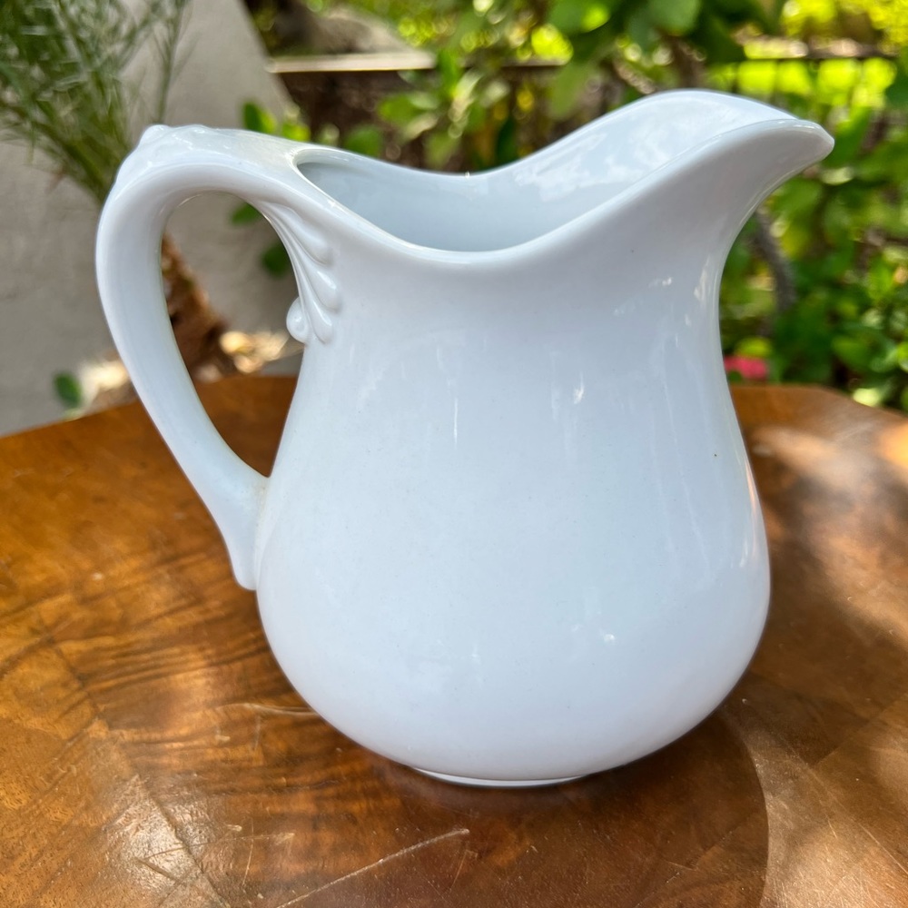 Twos company creamer